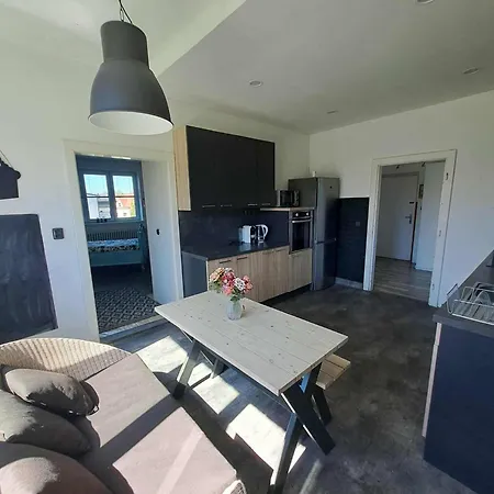 2 Patro V Rd Δωμάτια σε οικογενειακή κατοικία Vratimov